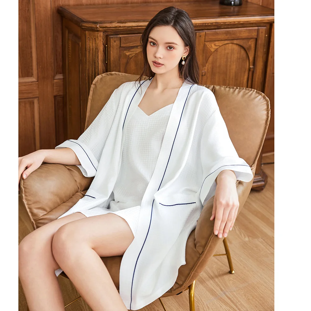 Waffle Jacquard 100% Mulberry  - Robe Silk Women incelemesi ve fiyatı