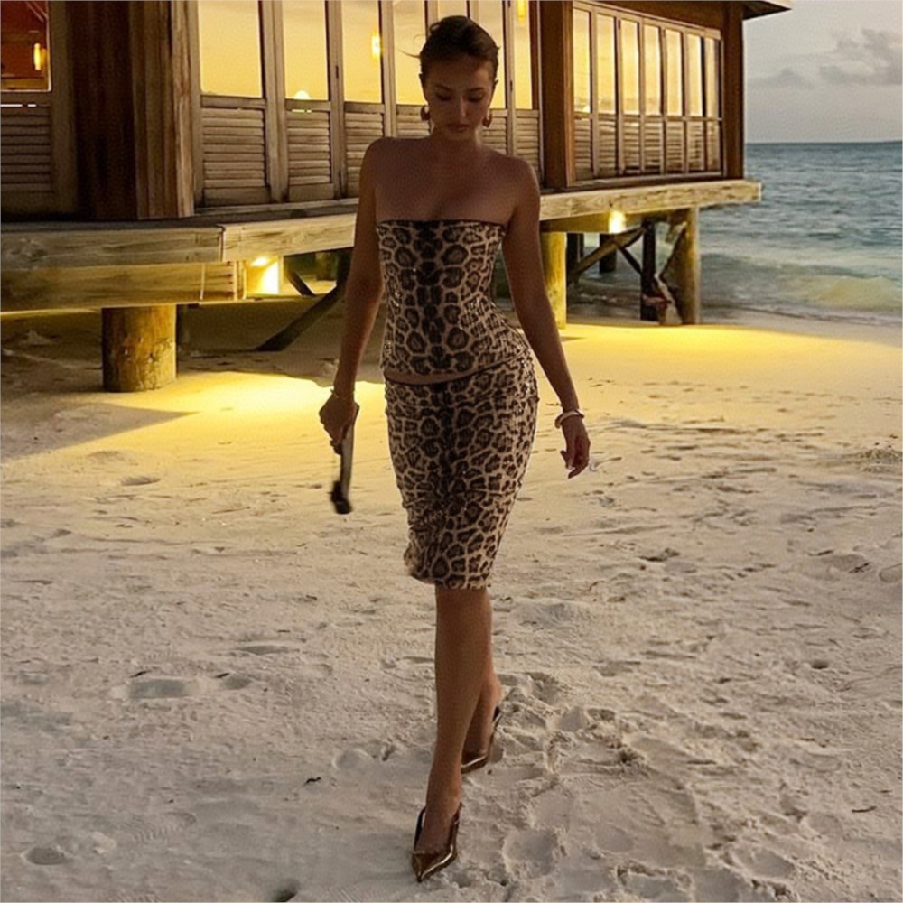 Woman 2 Piece Set Outfit Sexy  - Strapless Bra Backless incelemesi ve fiyatı